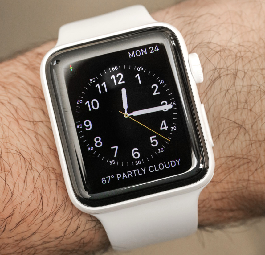 Reviewing Apple Watch Series 2 - Swiss 